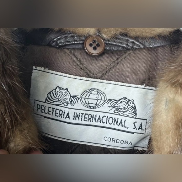 Peleteria Vintage Sheepskin Brown‎ Leather Coat Fur Collar Womens Size 46/14 - Picture 2 of 13